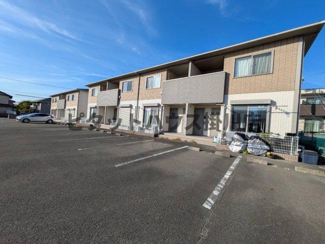 御前崎市池新田アパート 駐車場