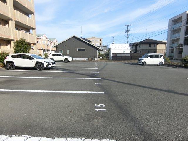 袋井市愛野南マンション 駐車場