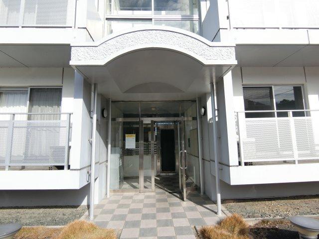 掛川市高御所マンション エントランス