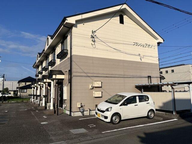 菊川市加茂テラスハウス 外観