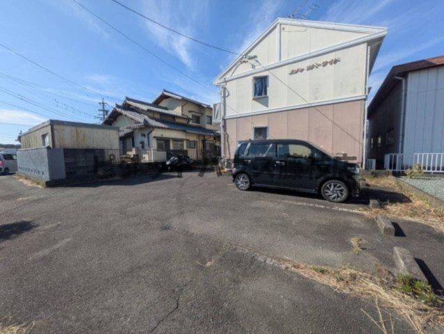 焼津市田尻アパート 駐車場