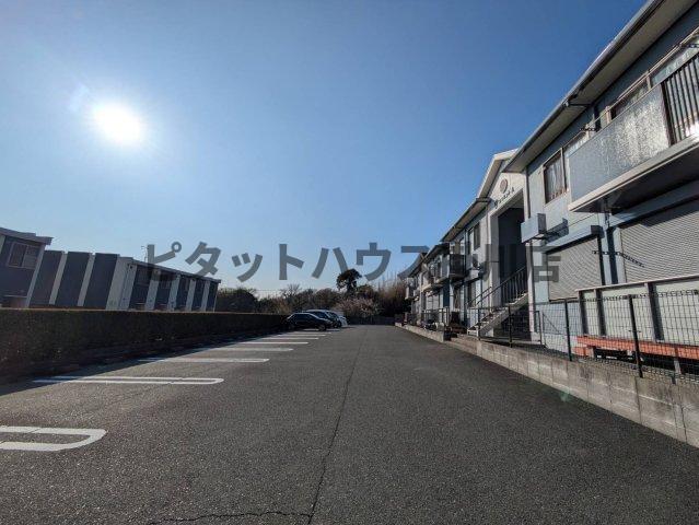 御前崎市合戸アパート 駐車場