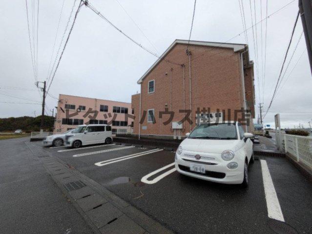 御前崎市池新田アパート 駐車場