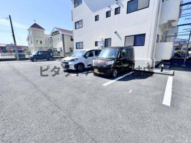 焼津市焼津マンション 駐車場