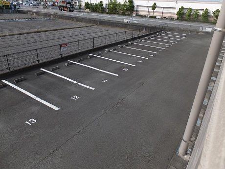 島田市井口マンション 駐車場