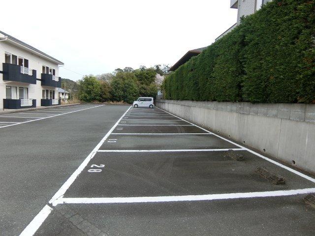 袋井市愛野アパート 駐車場