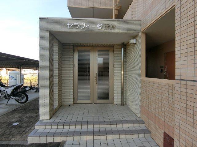 掛川市上西郷マンション エントランス