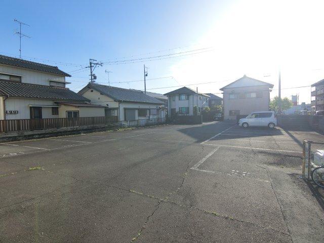 掛川市天王町アパート 駐車場