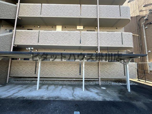 掛川市宮脇アパート 駐車場