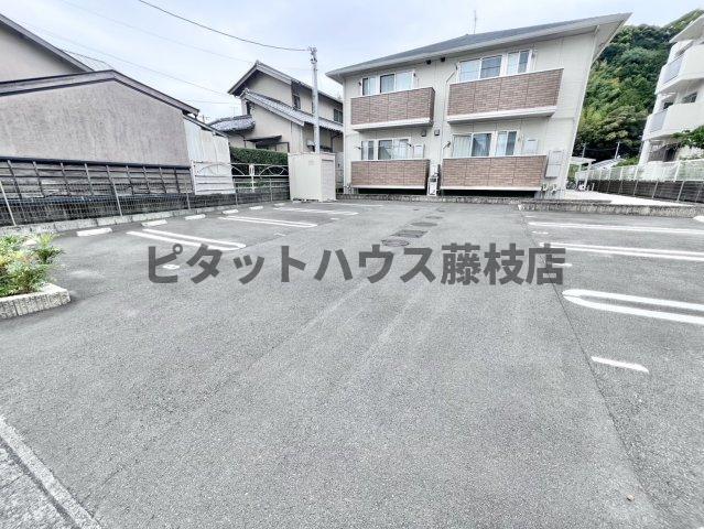 藤枝市時ケ谷アパート 駐車場