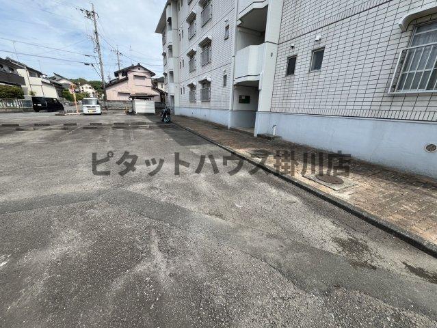 掛川市青葉台アパート 駐車場