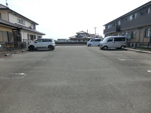 袋井市浅羽アパート 駐車場