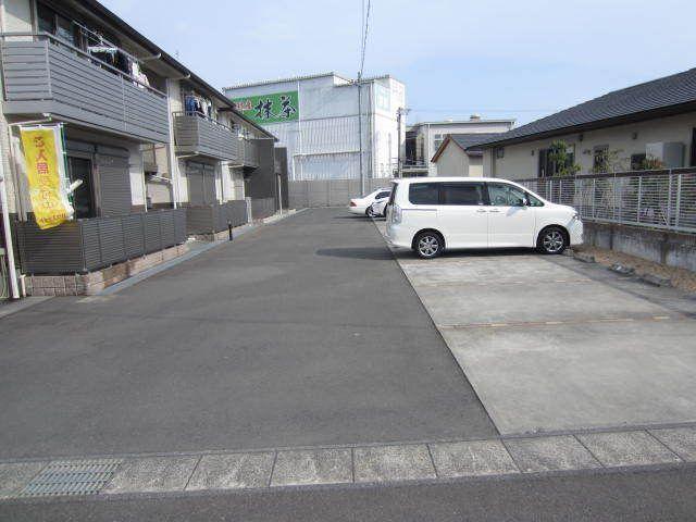 藤枝市水守アパート 駐車場