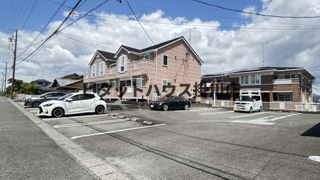 掛川市杉谷南アパート 駐車場