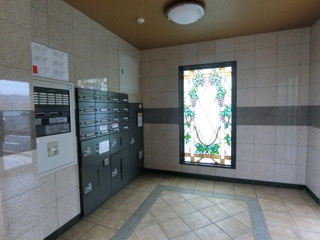 袋井市愛野東マンション エントランス