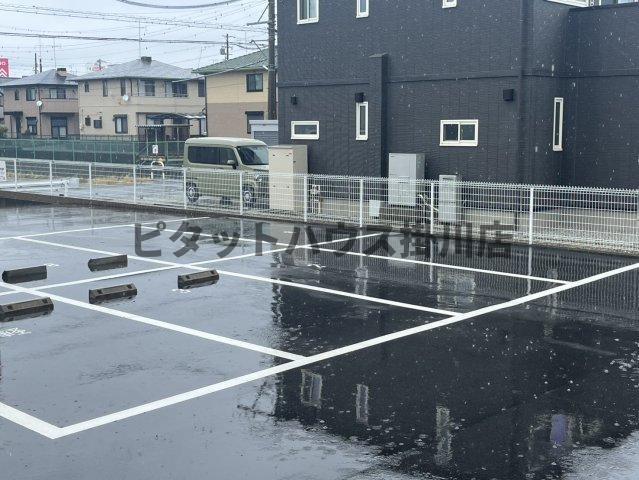 袋井市川井アパート 駐車場