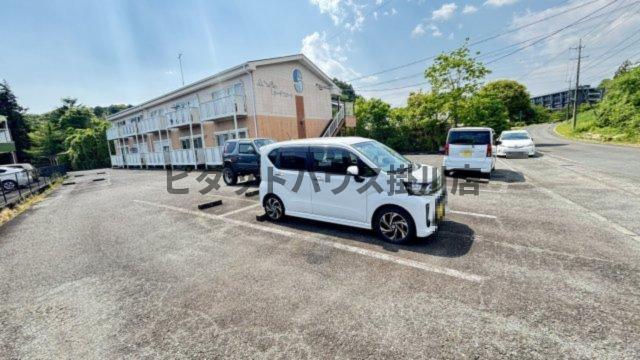 掛川市富部アパート 駐車場