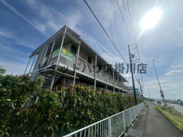 袋井市国本アパート 外観
