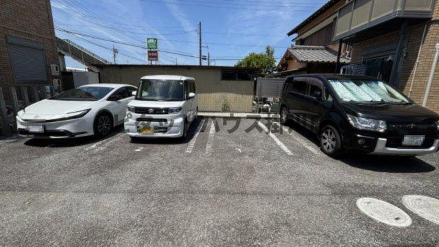 掛川市城西アパート 駐車場