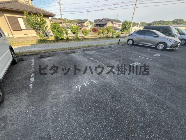 掛川市八坂アパート 駐車場