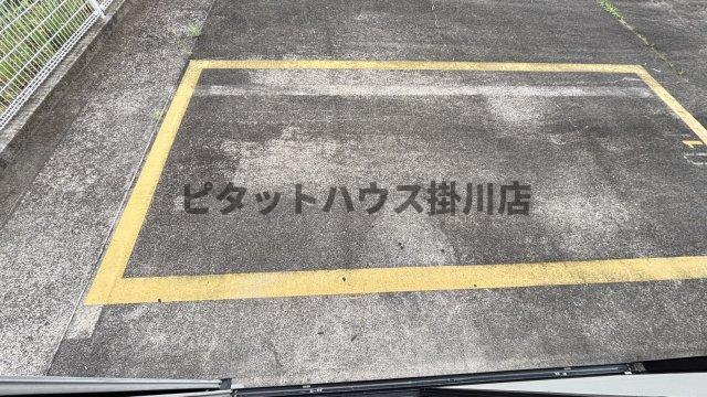 掛川市千羽アパート 駐車場