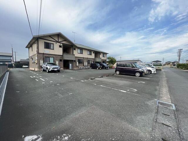 袋井市湊アパート 駐車場