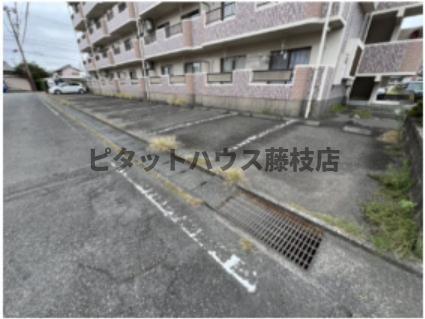 島田市旭マンション 駐車場