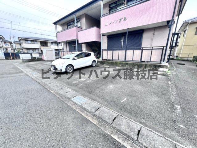 焼津市吉永アパート 駐車場