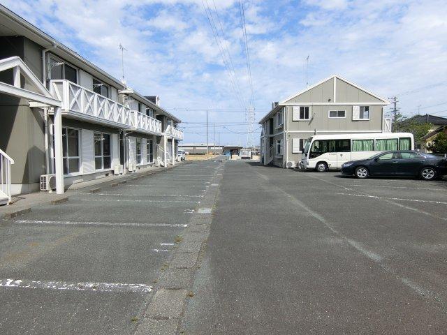 掛川市大坂アパート 駐車場