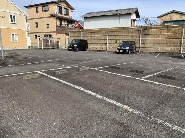 ＤＵＥ  ＣＡＳＡ（102） 駐車場