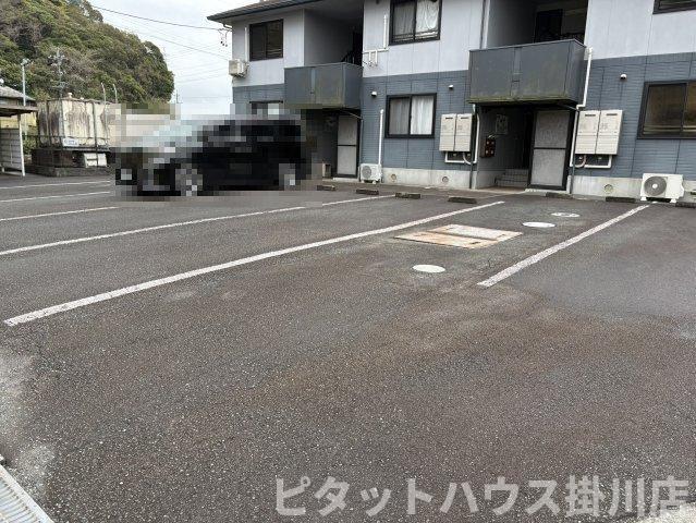 掛川市水垂アパート 駐車場