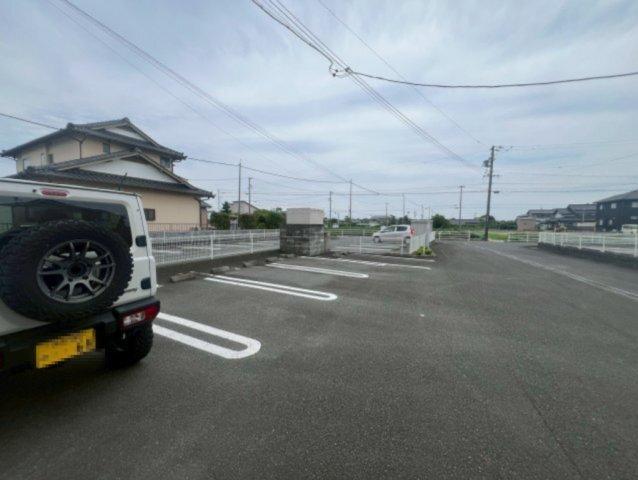 掛川市三俣アパート 駐車場