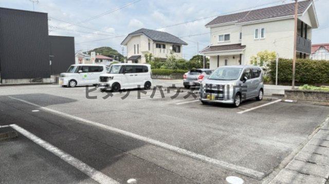 掛川市中宿マンション 駐車場