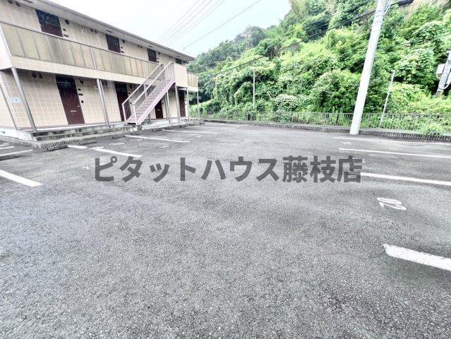 藤枝市時ケ谷アパート 駐車場