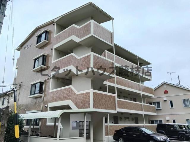 焼津市大村マンション 駐車場