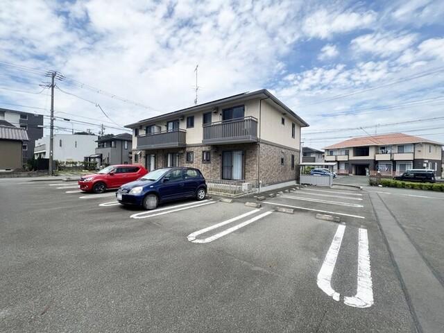 袋井市愛野南アパート 駐車場