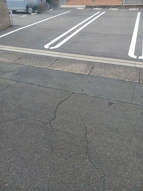 袋井市青木町アパート 駐車場