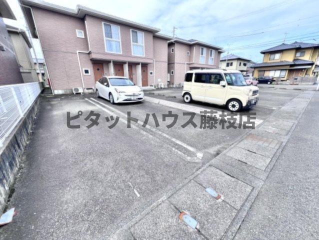 焼津市大覚寺アパート 駐車場