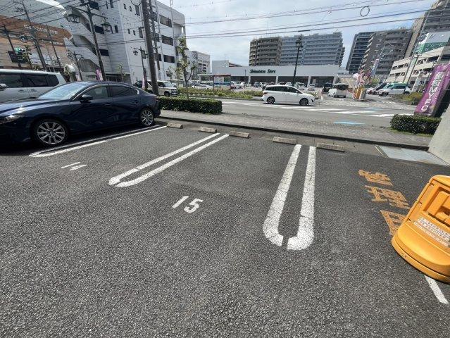 藤枝市田沼マンション 駐車場