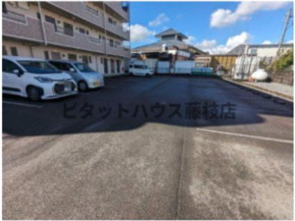 島田市旭マンション 駐車場