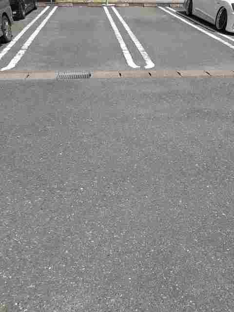 袋井市湊アパート 駐車場