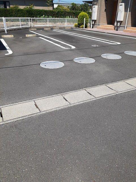 菊川市加茂アパート 駐車場