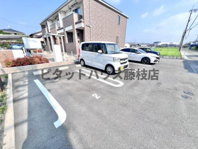 藤枝市高柳アパート 駐車場