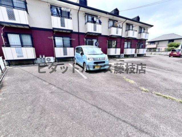 藤枝市新南新屋アパート 駐車場