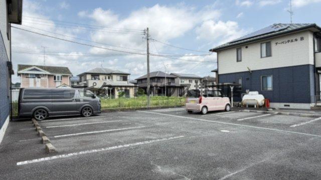 掛川市下垂木アパート 駐車場