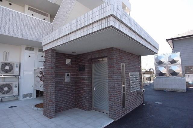 磐田市立野マンション エントランス