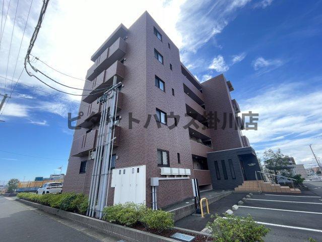 磐田市新貝マンション エントランス