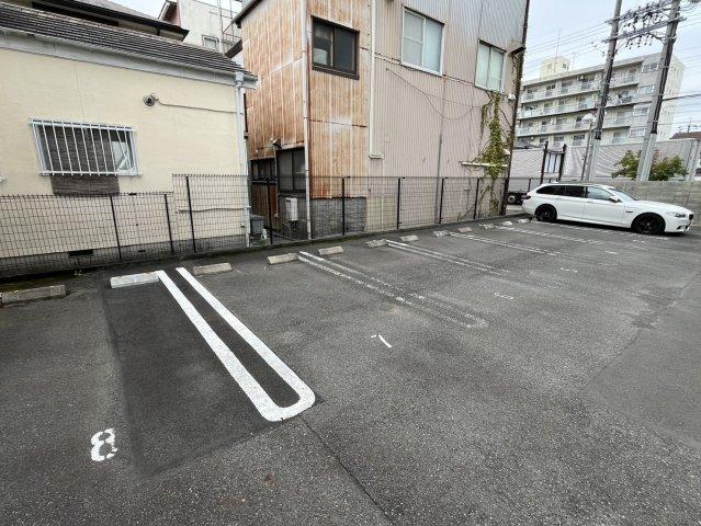 藤枝市駅前マンション 駐車場