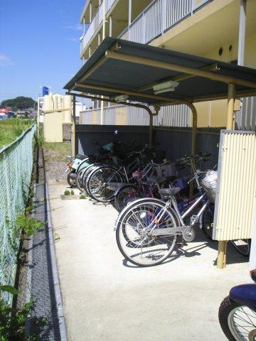 掛川市高田アパート 駐車場