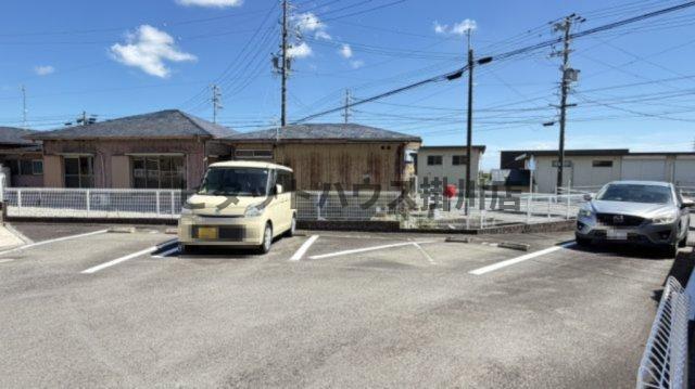 掛川市大渕アパート 駐車場